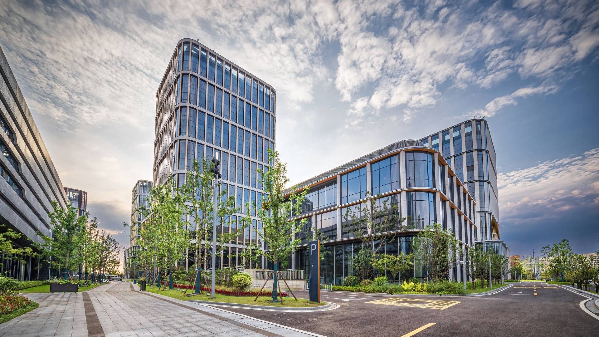 propertiescorner.com